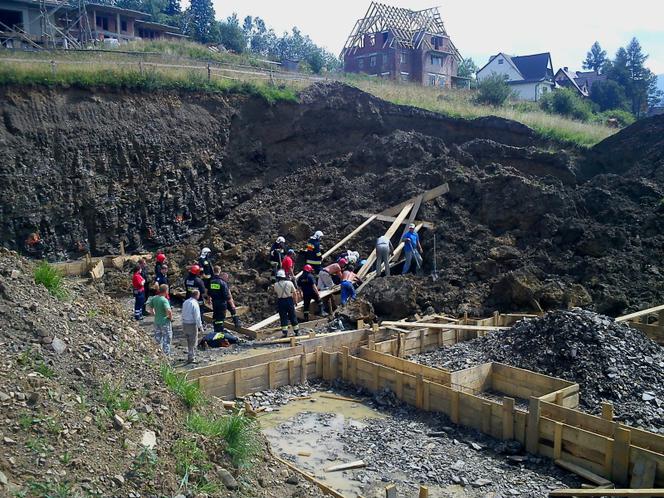 An Toàn Trên Công Trường - Quy Tắc An Toàn Và Sức Khỏe An Toàn Trên Công Trường - Quy Tắc An Toàn Và Sức Khỏe