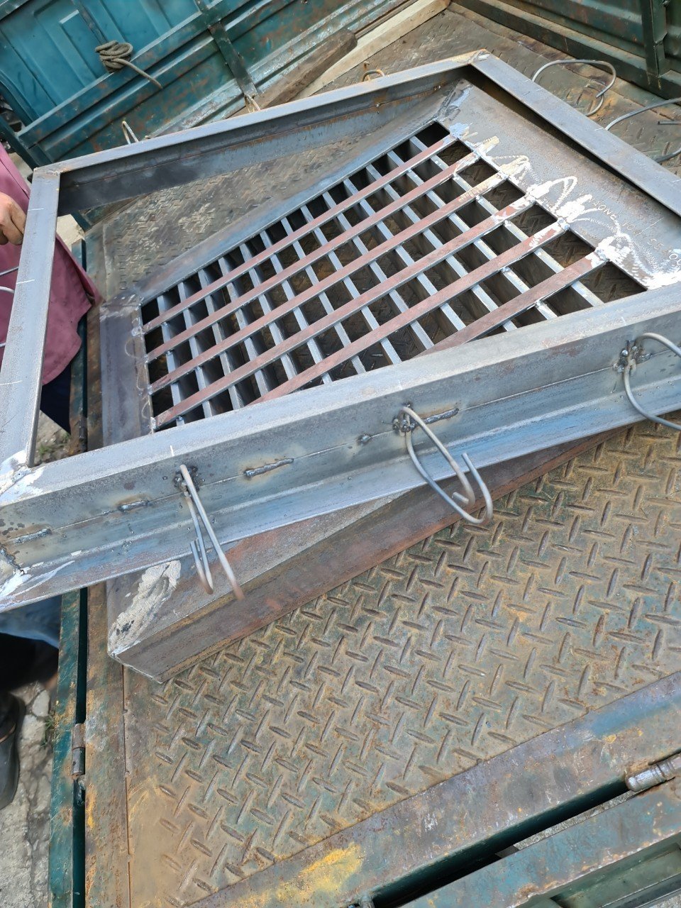 Lưới chắn rác bằng thép không gỉ