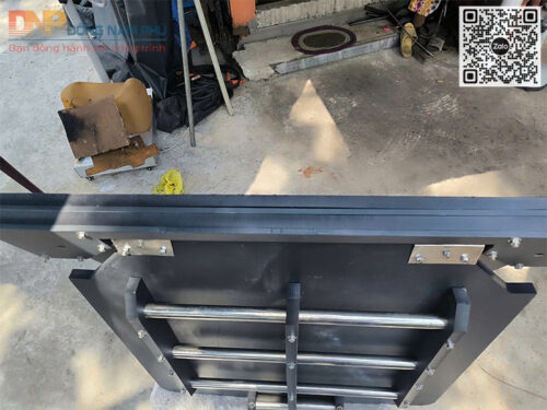 Van ngăn triều HDPE D800