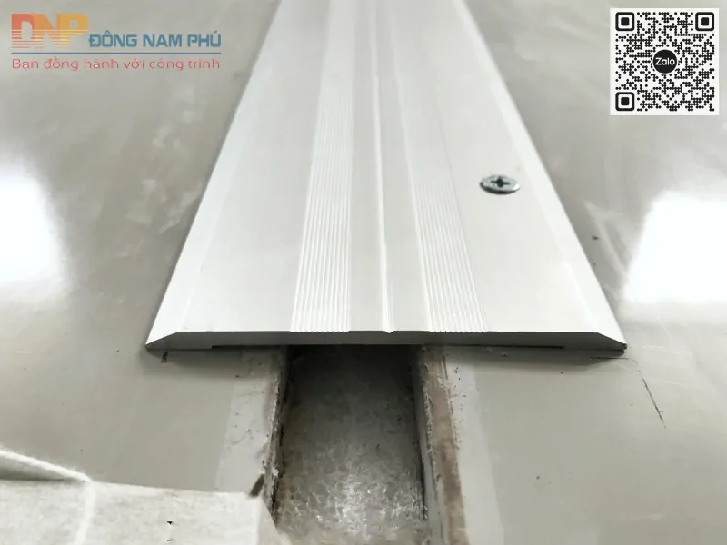 Khe Co Giãn Hợp Kim Nhôm